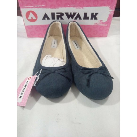 Women's Flake Airwalk Suede Flats Size 10 Navy Blu - Picture 2 of 7